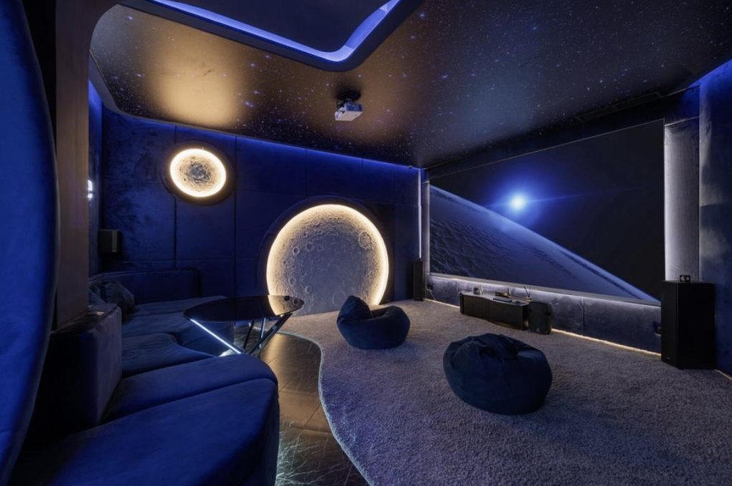Space — private cinema room